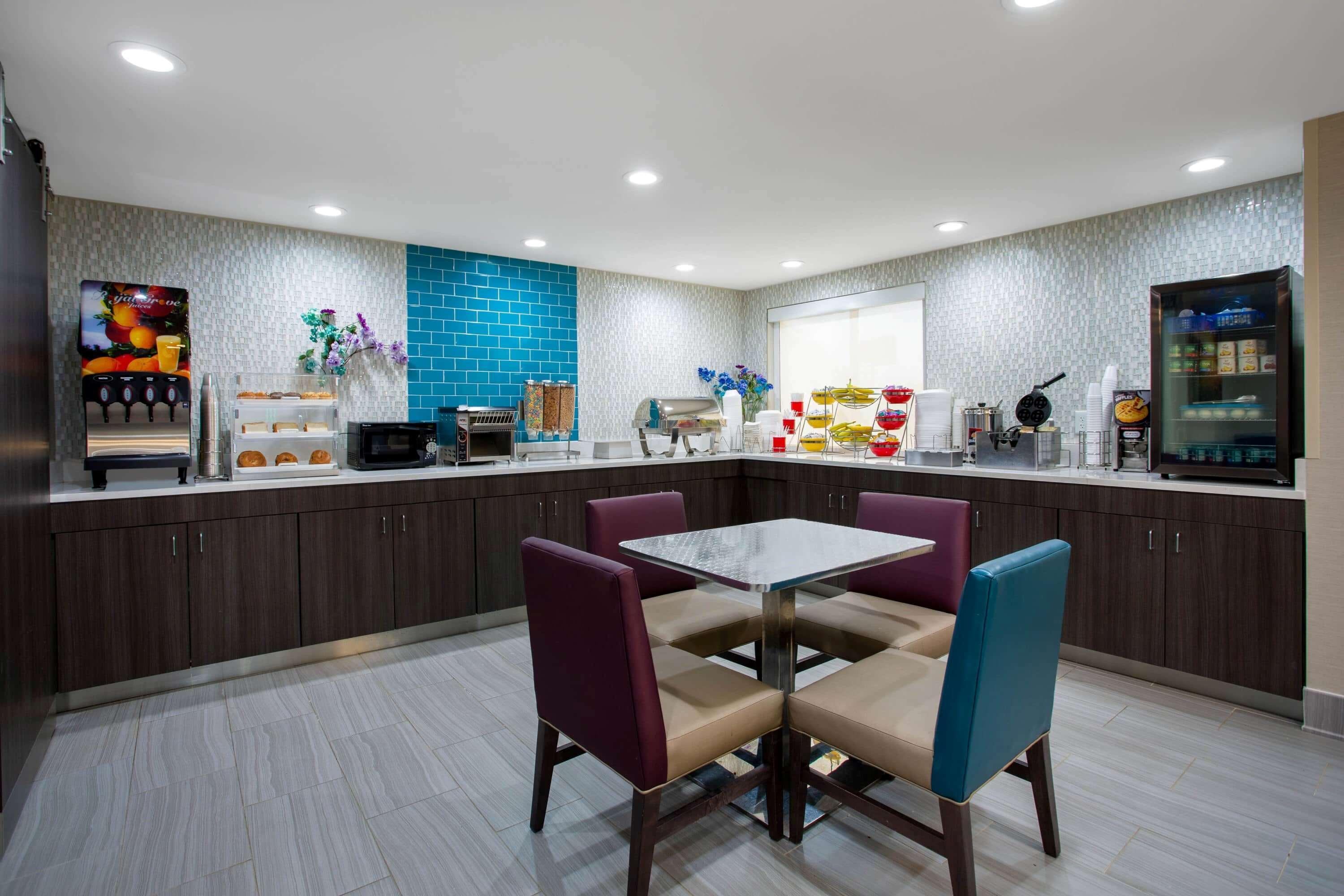 La Quinta Inn By Wyndham Roanoke Сейлем Экстерьер фото