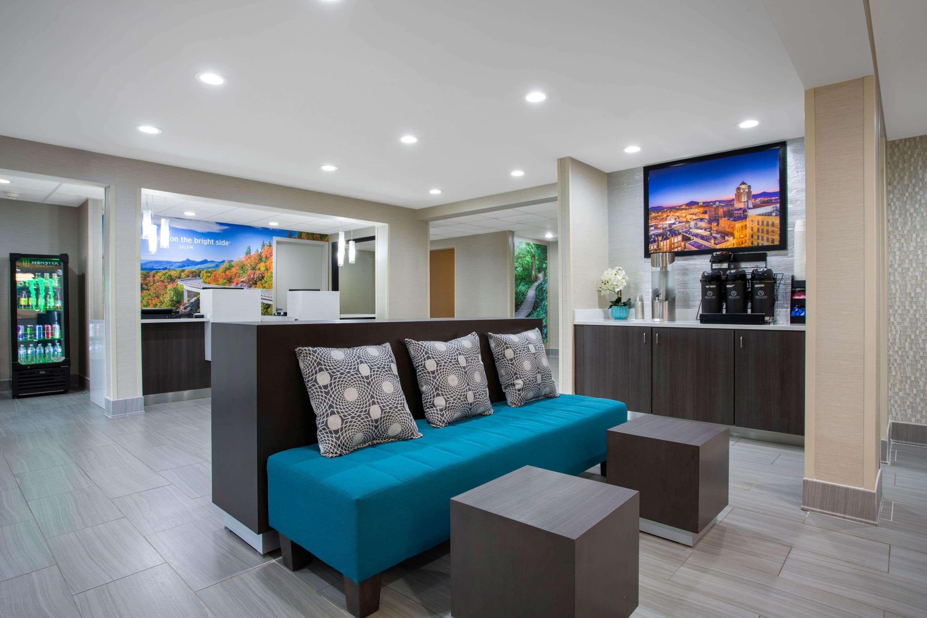 La Quinta Inn By Wyndham Roanoke Сейлем Экстерьер фото